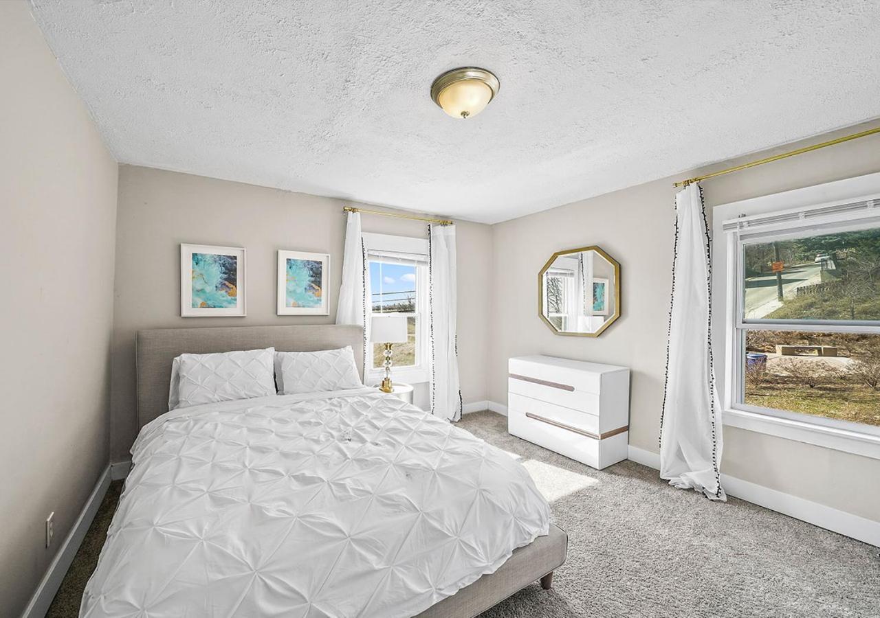 Villa Tremont! 7 Min To Downtown Cleveland Extérieur photo