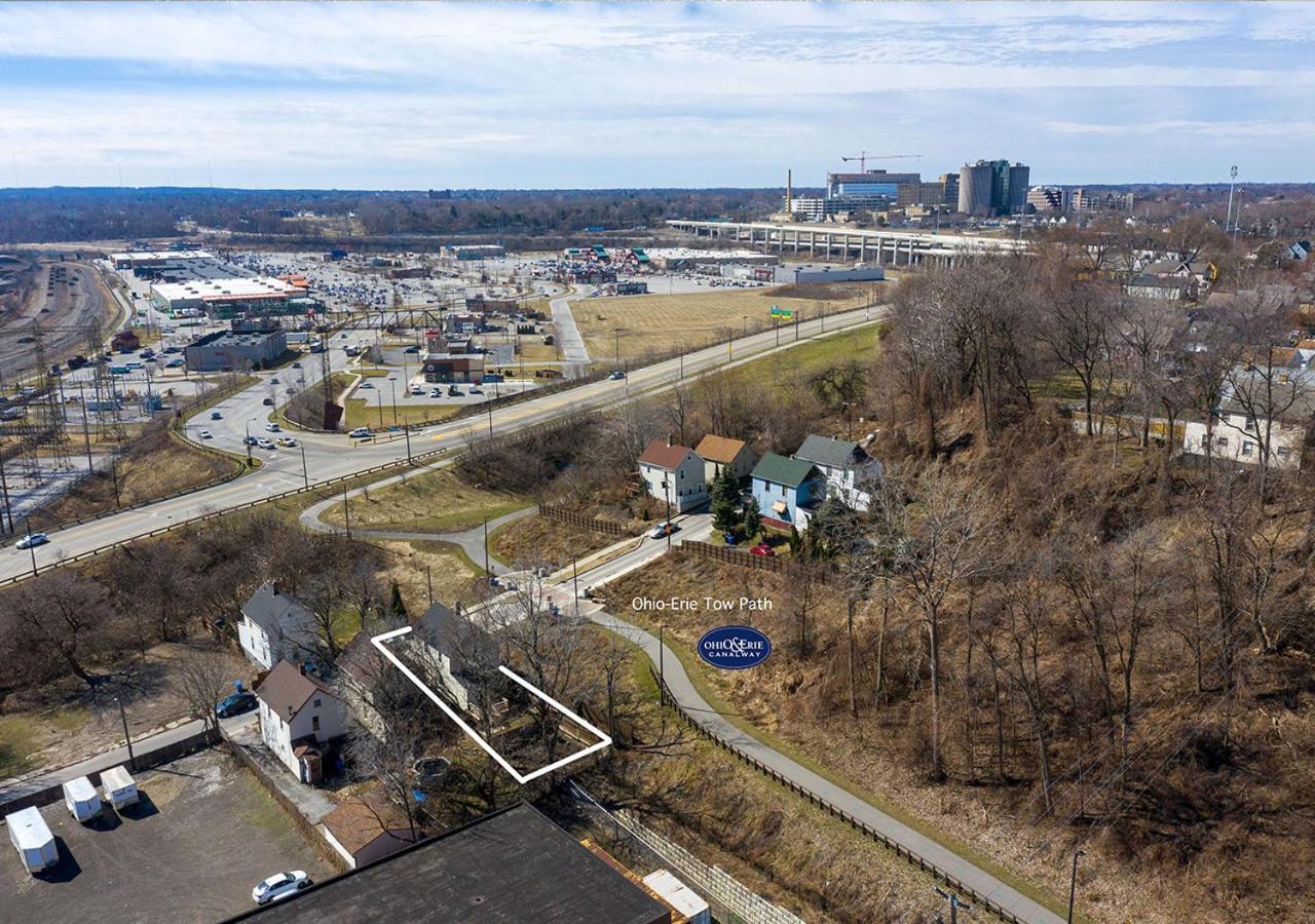 Villa Tremont! 7 Min To Downtown Cleveland Extérieur photo
